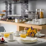 Hotel Netum 4*