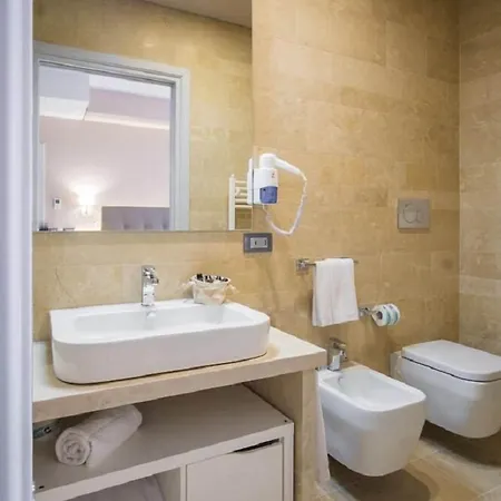 Netum Hotel 4*