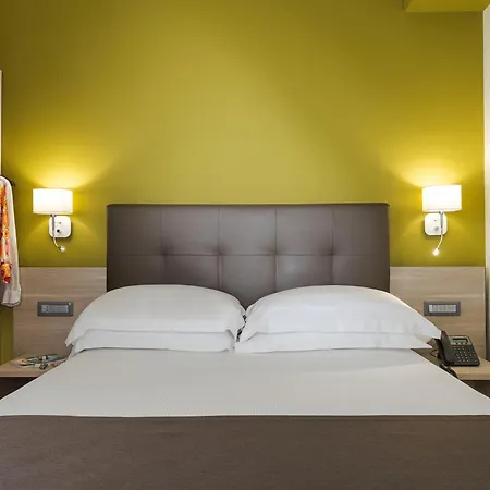 Netum Hotel 4*