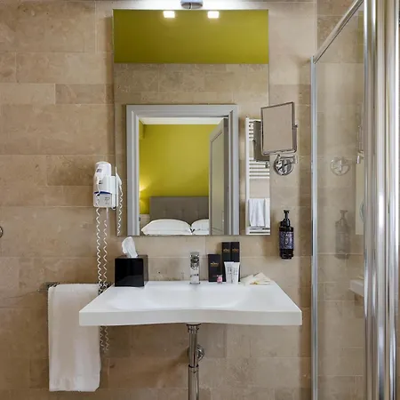 Netum Hotel
