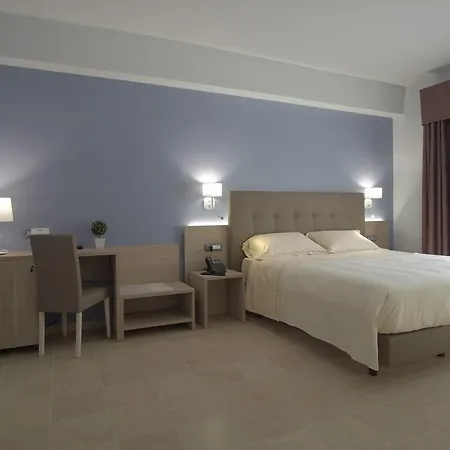 Netum Hotel 4*