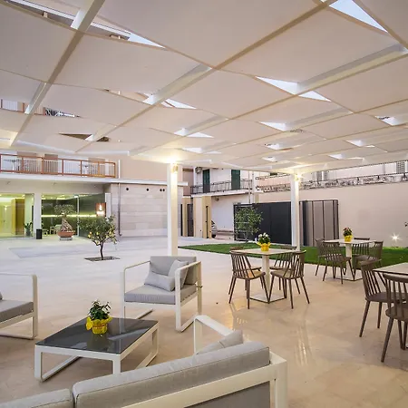 Hotel Netum 4*