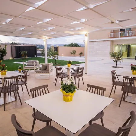 Hotel Netum 4*