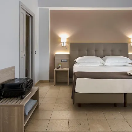 ホテル Netum 4*