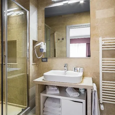 Ξενοδοχείο Netum 4*